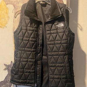 Black NORTH FACE vest XS